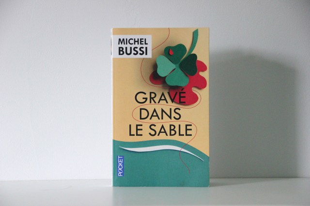grave_dans_le_sable_michel_bussi